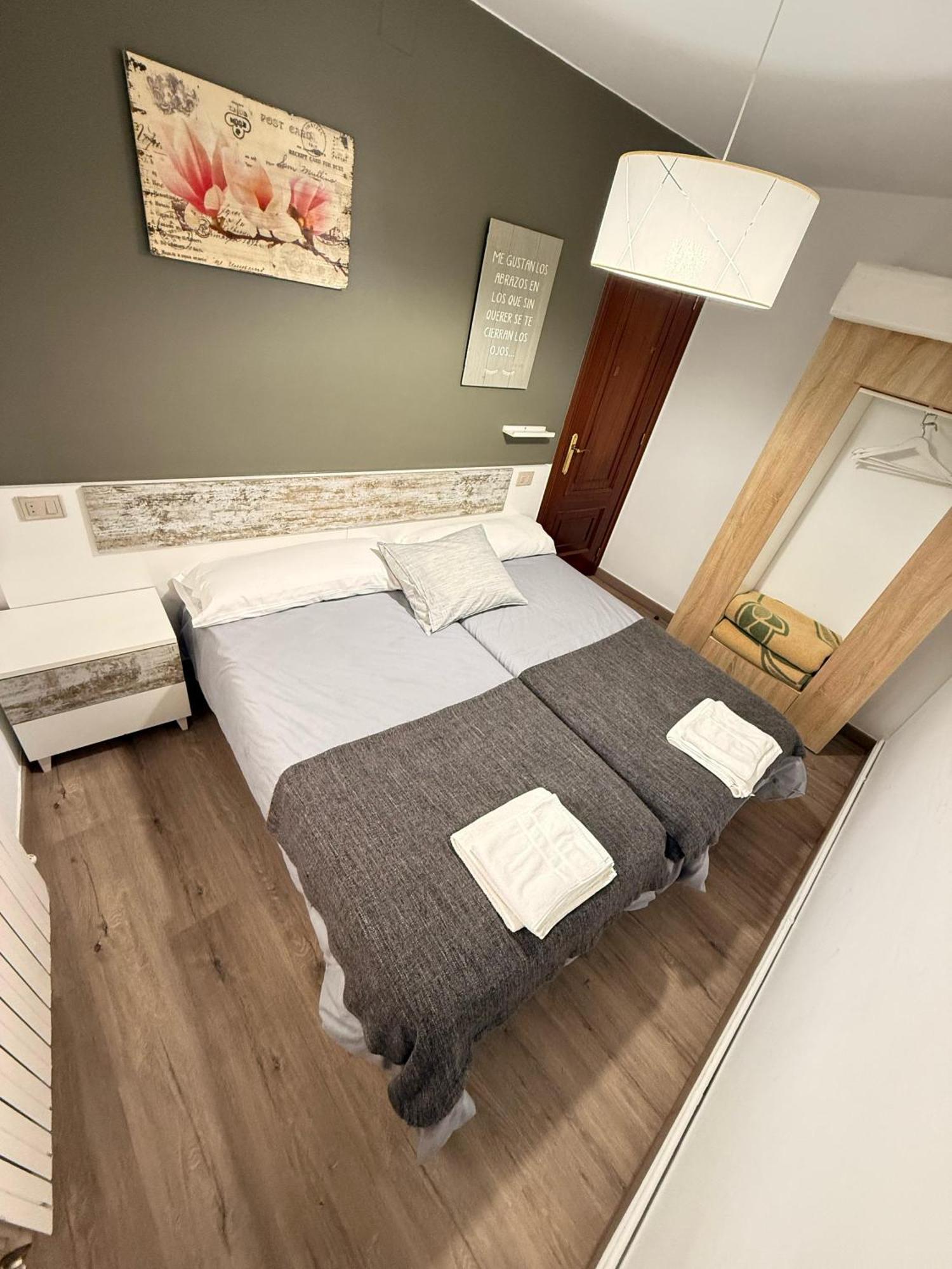 Apartamentos Portolux 포르토마린 외부 사진