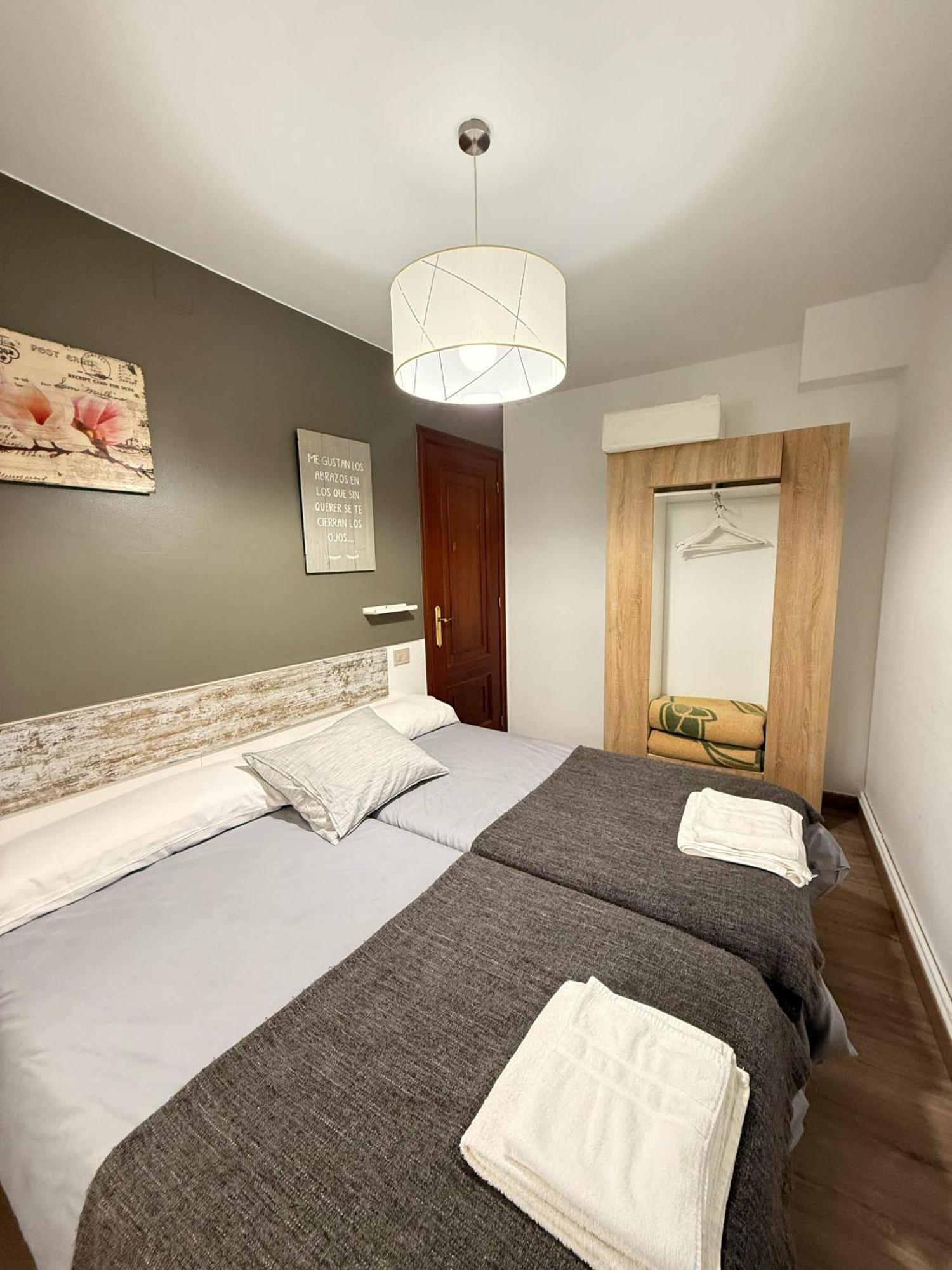 Apartamentos Portolux 포르토마린 외부 사진