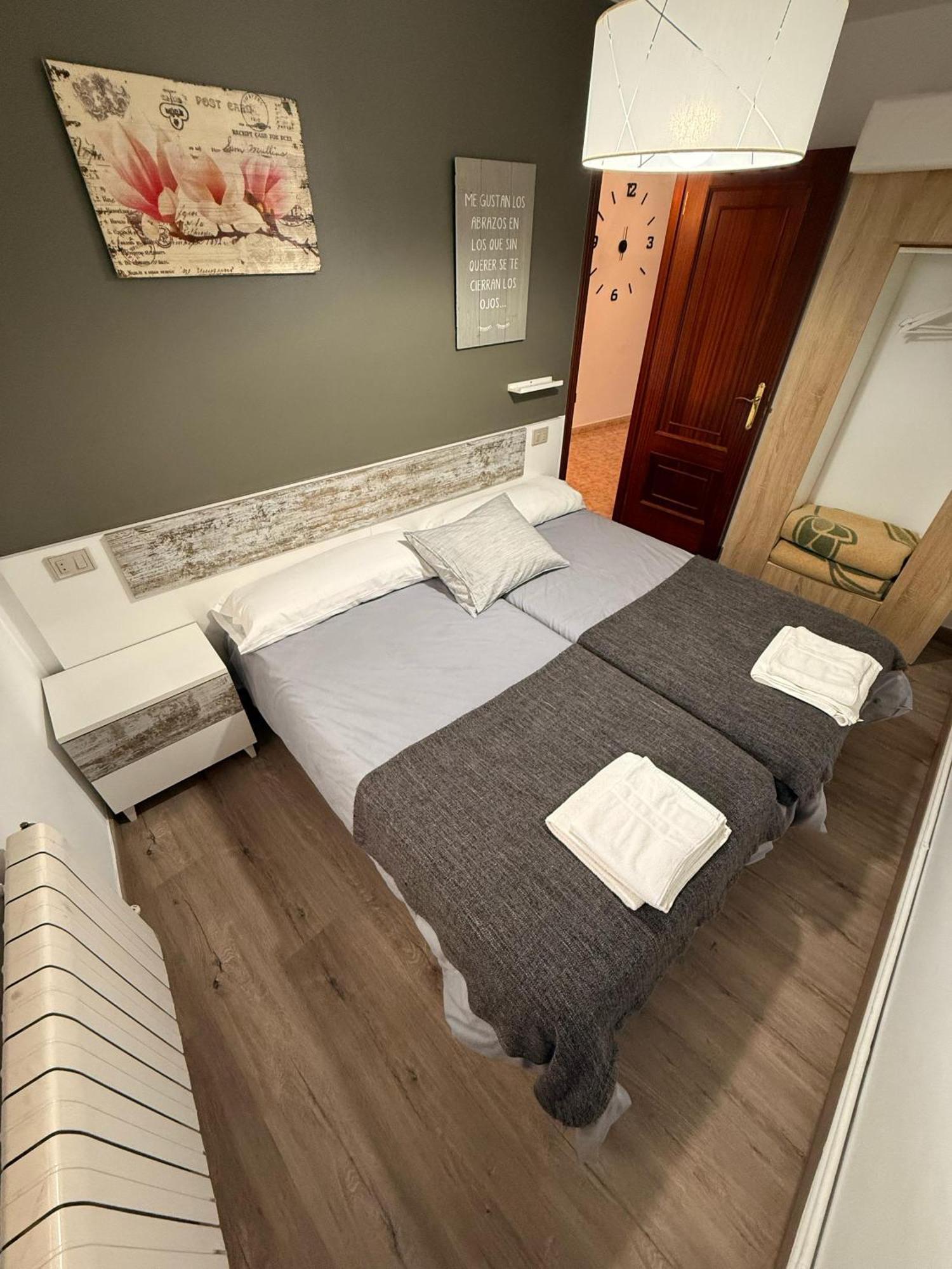 Apartamentos Portolux 포르토마린 외부 사진